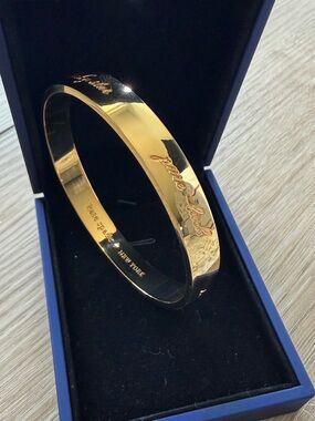 kate spade “Luck” Bangle Bracelet Gold NEW